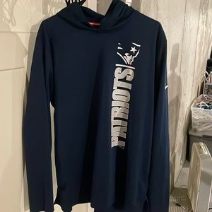 nfl team apparel Nike patriots navy blue long sleeve with a hood size XL